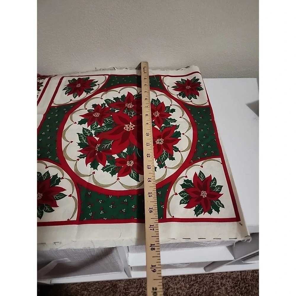 4 Weilwood Christmas Fabric Panel Poinsettias‎ Houses Village Lot Vtg Pillow